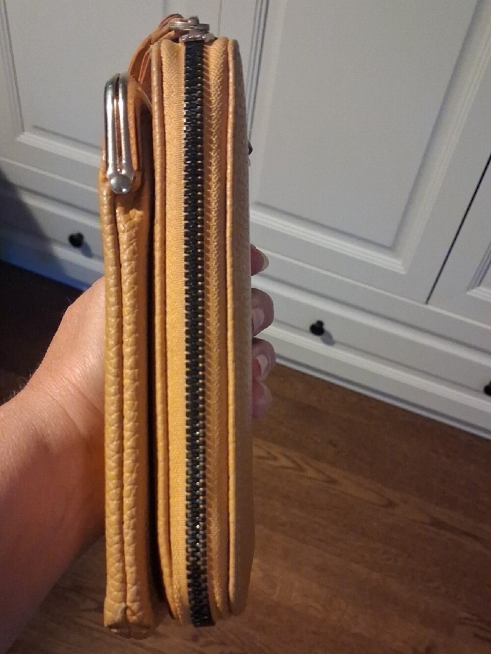 Wallet Crossbody - Picture 2 of 7